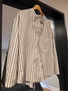 Hermes Striped Collarless Button-Up Shirt - White & Gray